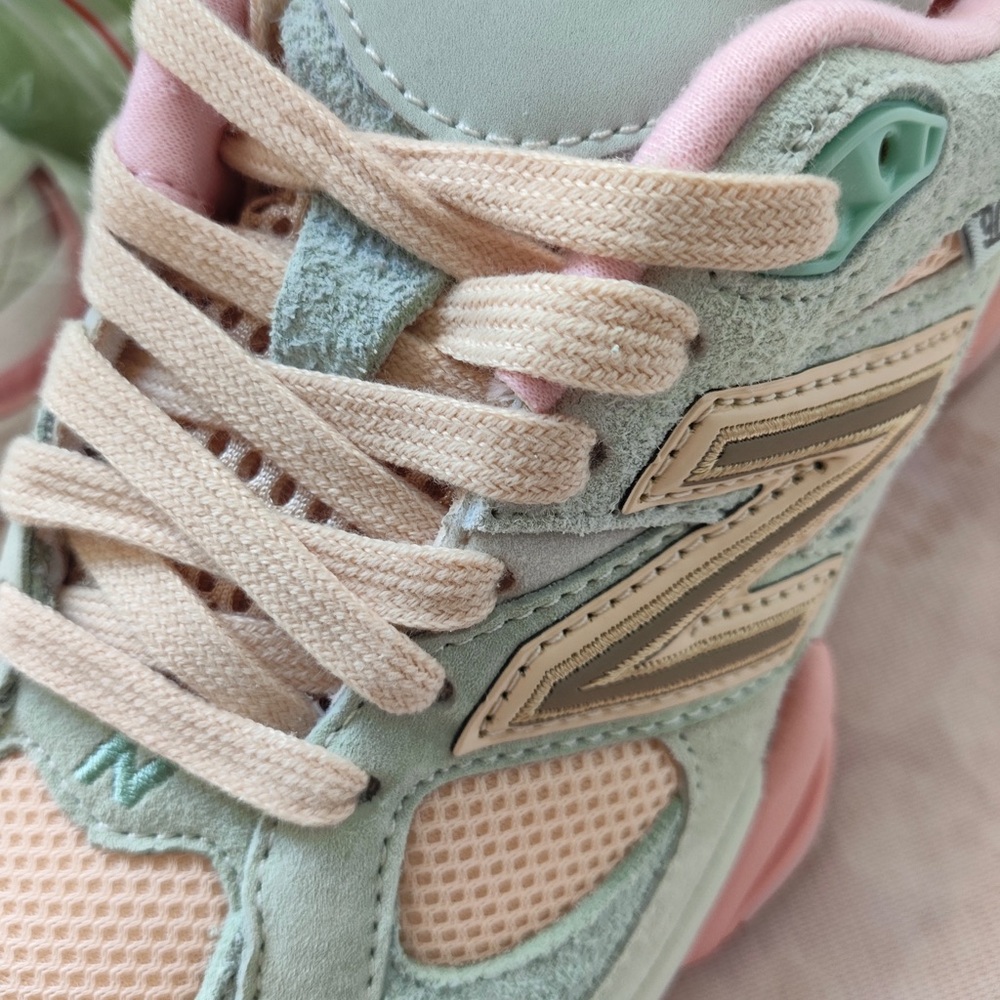 New Balance Pastel Mint & Pink Chunky Sneakers - Picture 3 of 7